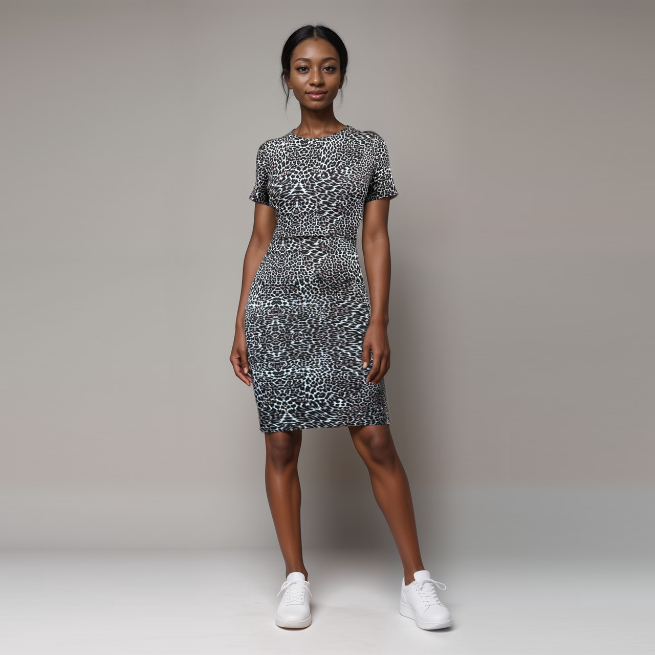 Vestido de lactancia con estampado de leopardo