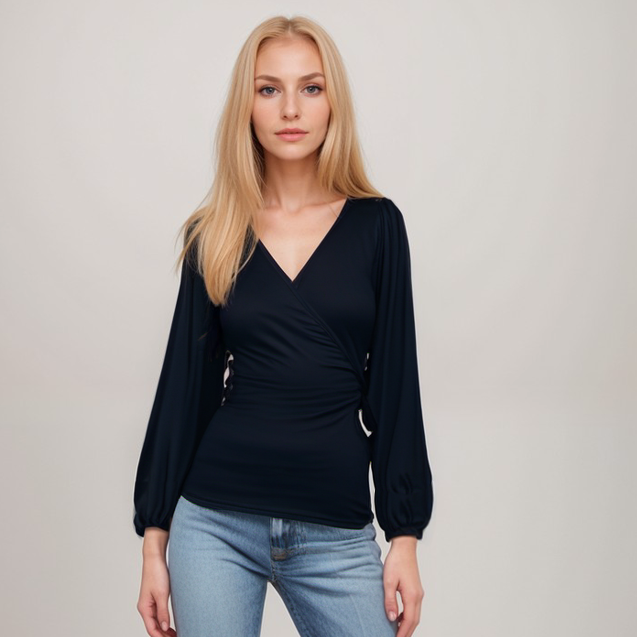 Top de lactancia con mangas largas abullonadas en color azul marino