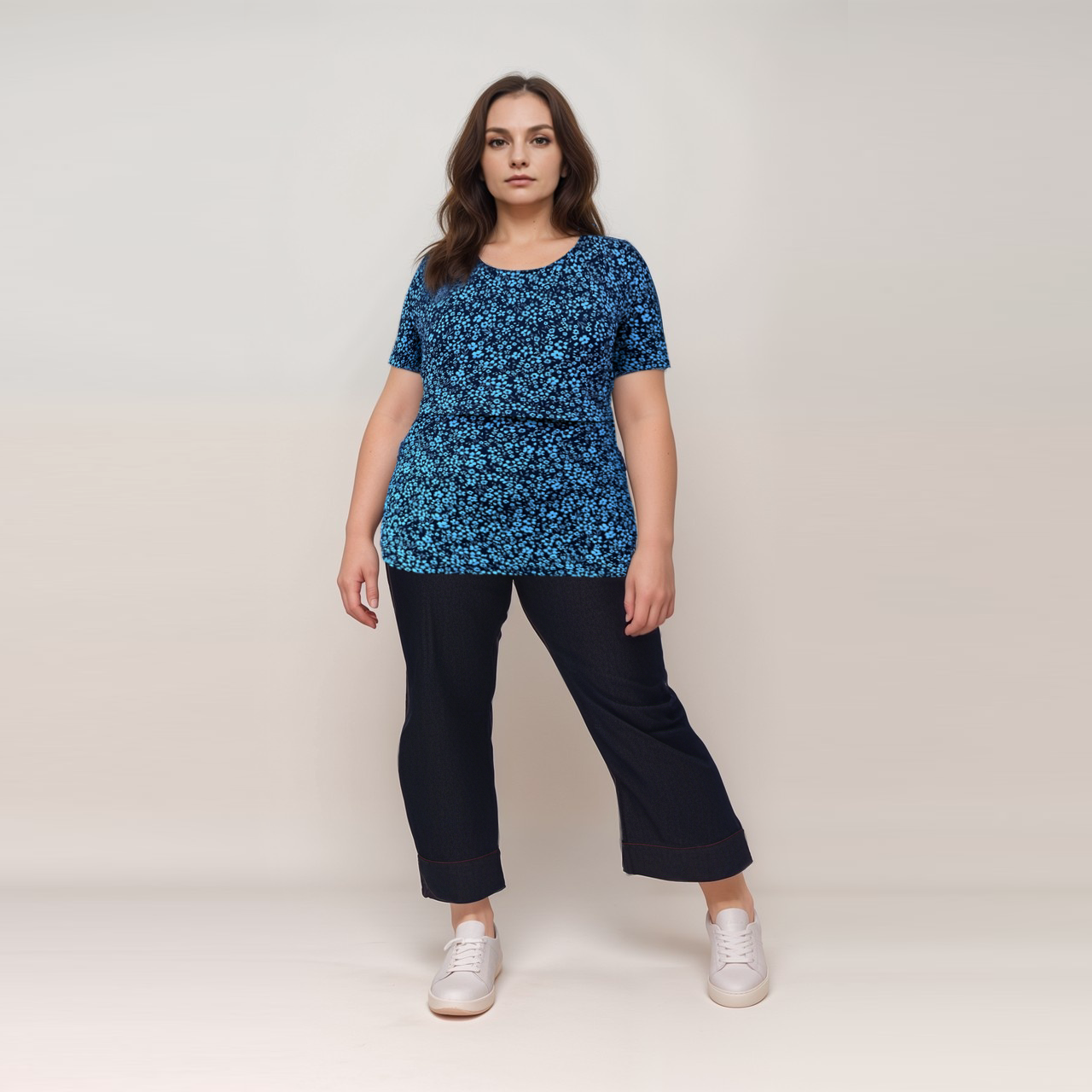 Top de lactancia de manga corta con estampado floral azul